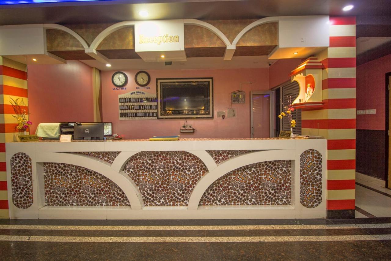 Oyo 29778 Panchadeep Bhawan Hotel Fālākāta Eksteriør billede