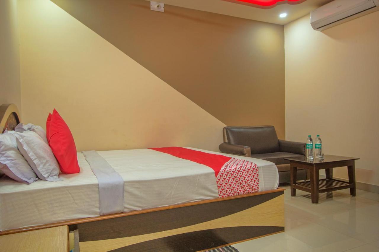 Oyo 29778 Panchadeep Bhawan Hotel Fālākāta Eksteriør billede