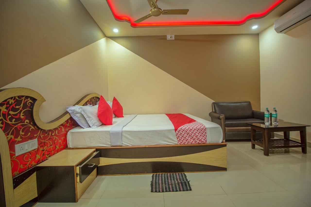 Oyo 29778 Panchadeep Bhawan Hotel Fālākāta Eksteriør billede